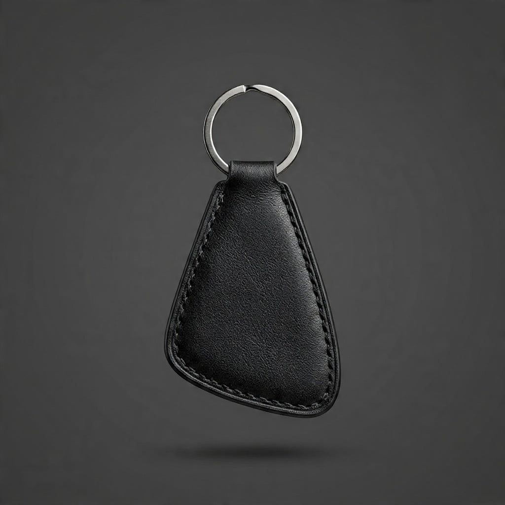 Classic Black Leather Key Holder – Elegant Everyday Keychain